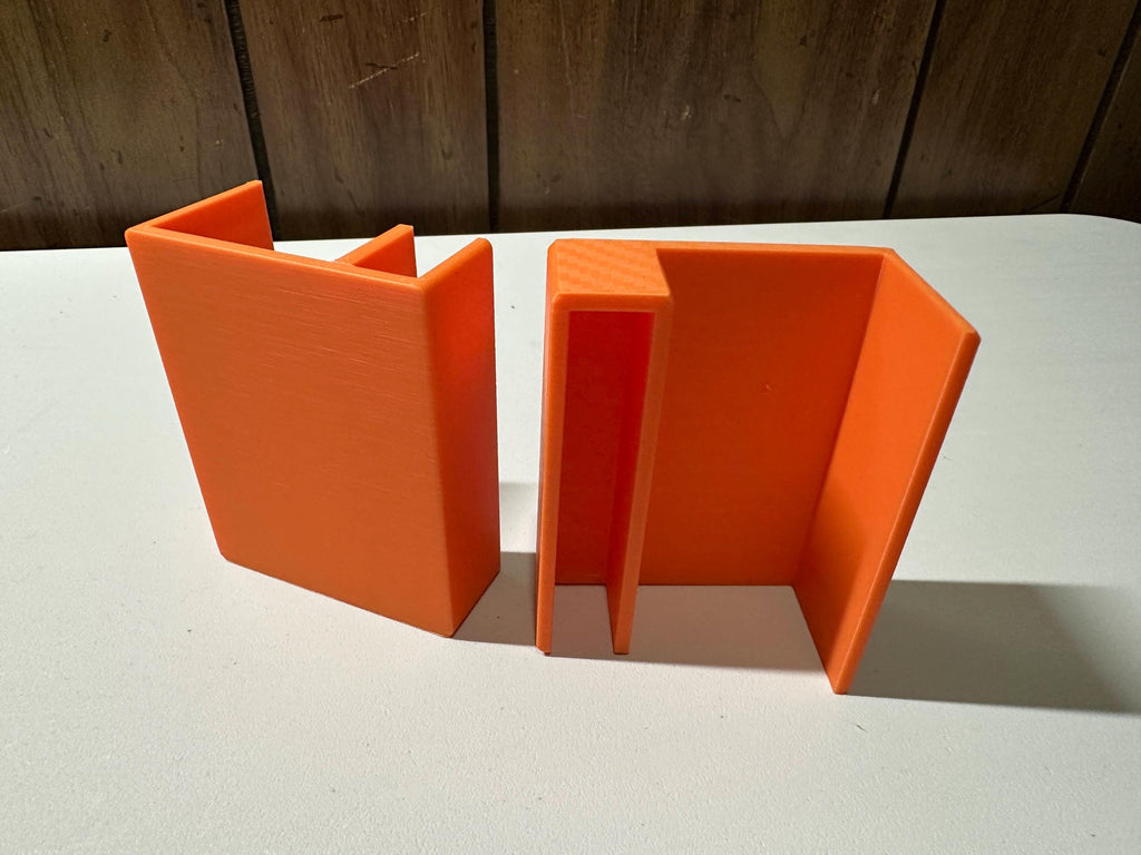 Keep-a-Noodle Sliding Door Lock for Reptile Enclosures – Secure Glass Enclosure Clip (Fits Dubia & More)