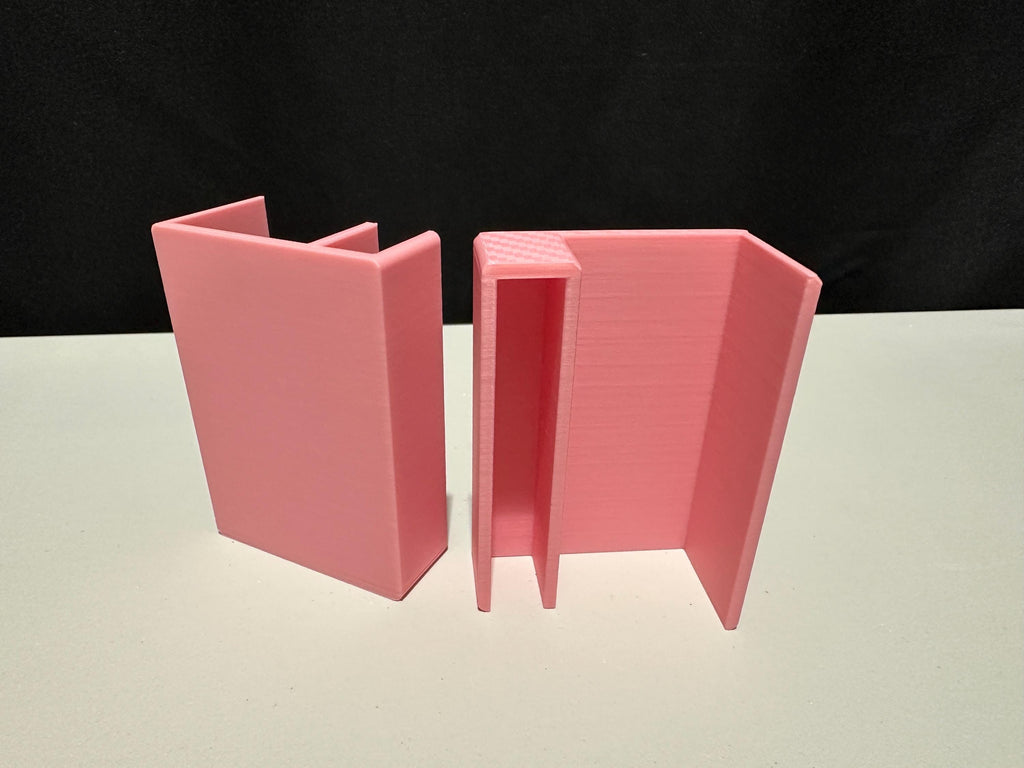 Keep-a-Noodle Sliding Door Lock for Reptile Enclosures – Secure Glass Enclosure Clip (Fits Dubia & More)