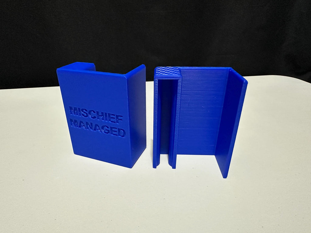 Keep-a-Noodle Sliding Door Lock for Reptile Enclosures – Secure Glass Enclosure Clip (Fits Dubia & More)