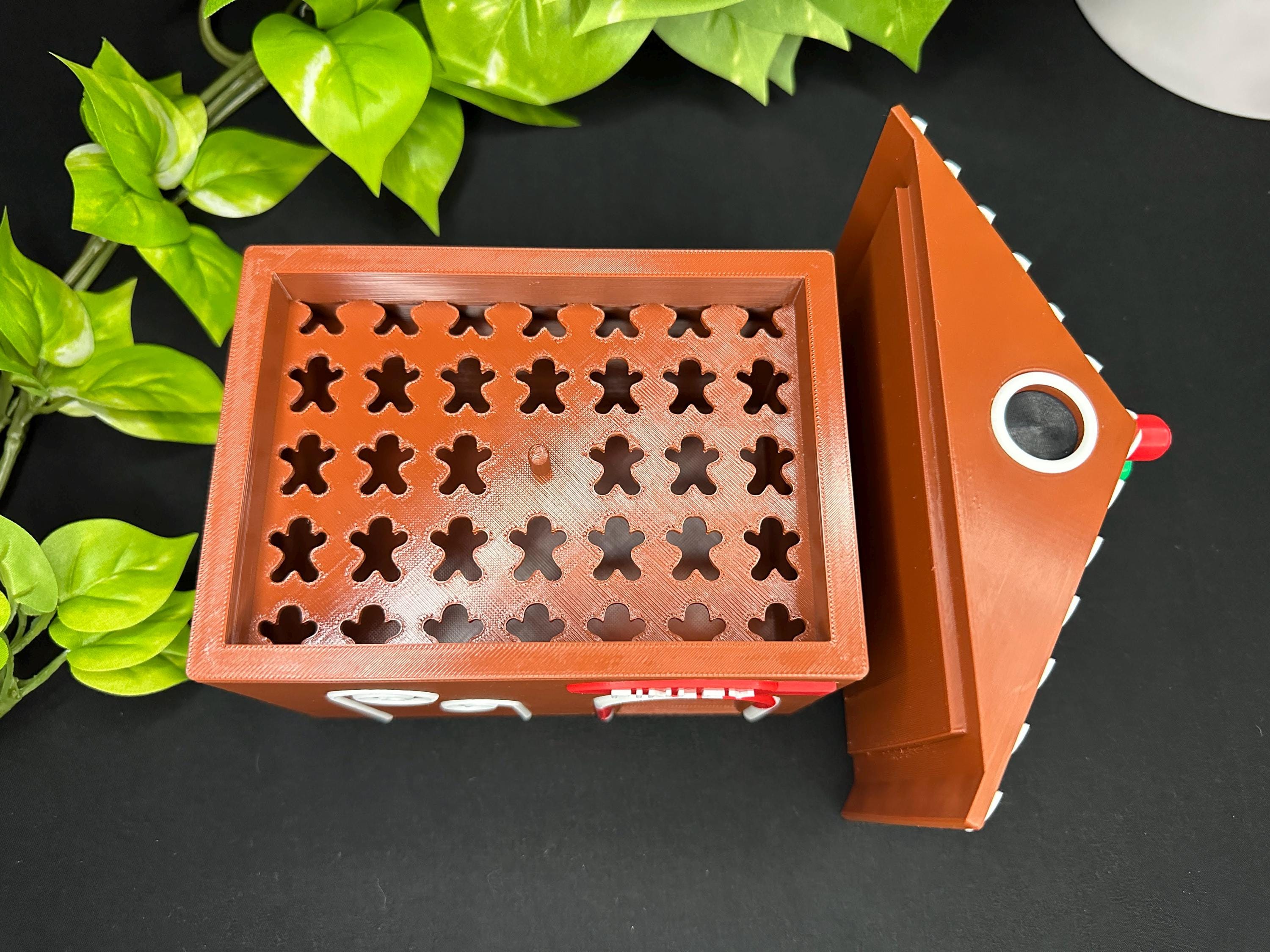 Gingerbread House Humid Hide for Reptiles – Festive Holiday Terrarium Decor with Shedding Support