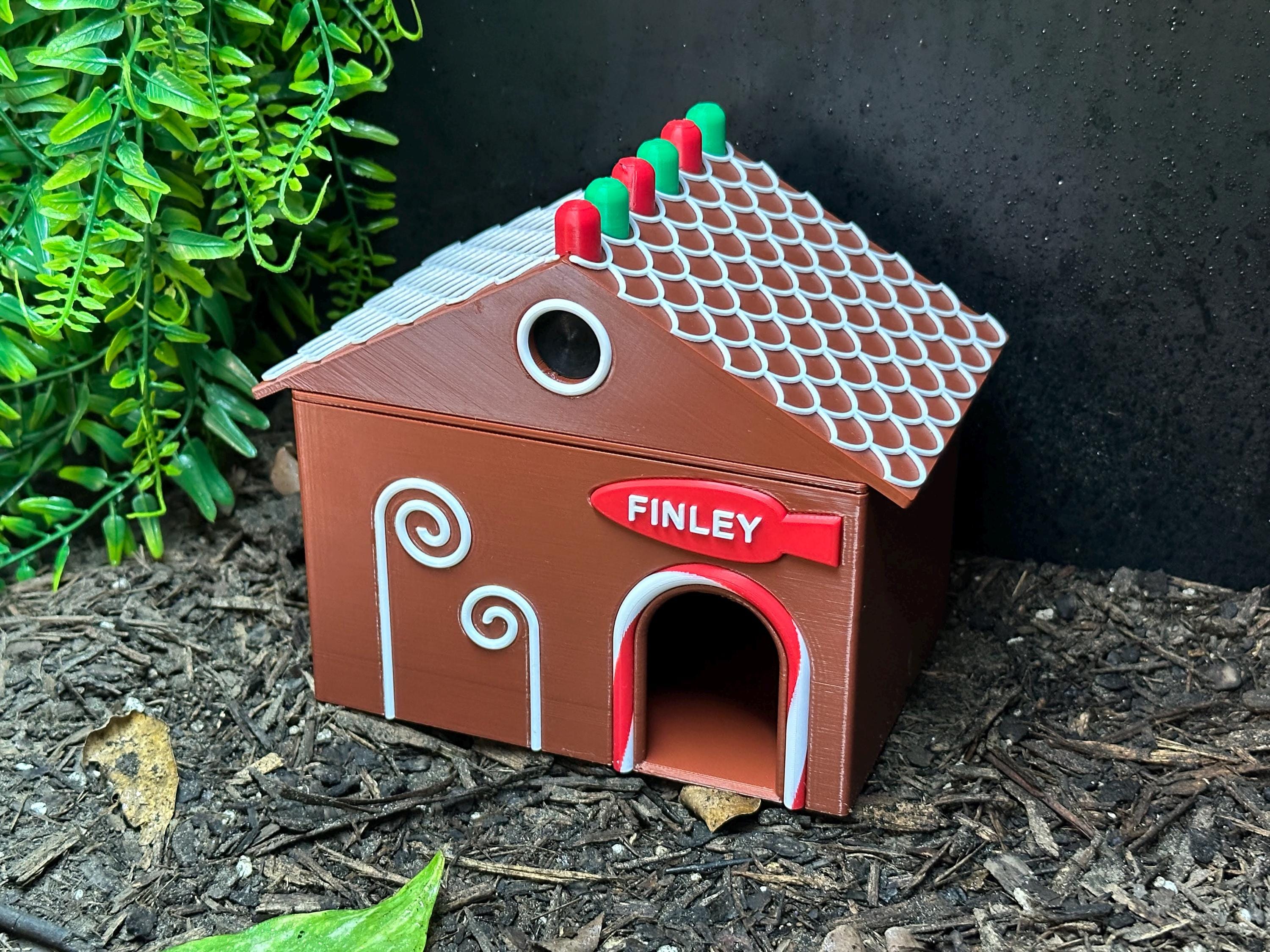 Gingerbread House Humid Hide for Reptiles – Festive Holiday Terrarium Decor with Shedding Support