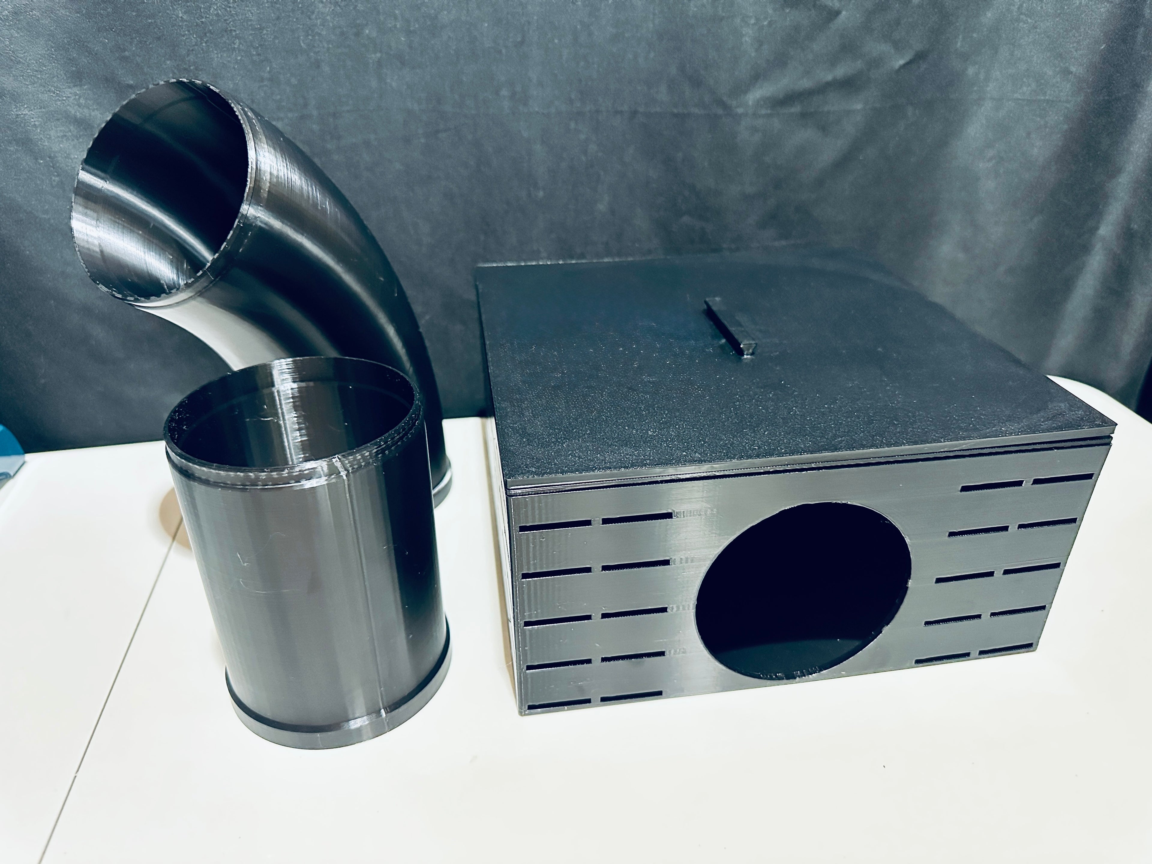 Underground Humid Hide for Reptiles with Modular Tunnels – Buried Hide for Shedding Support