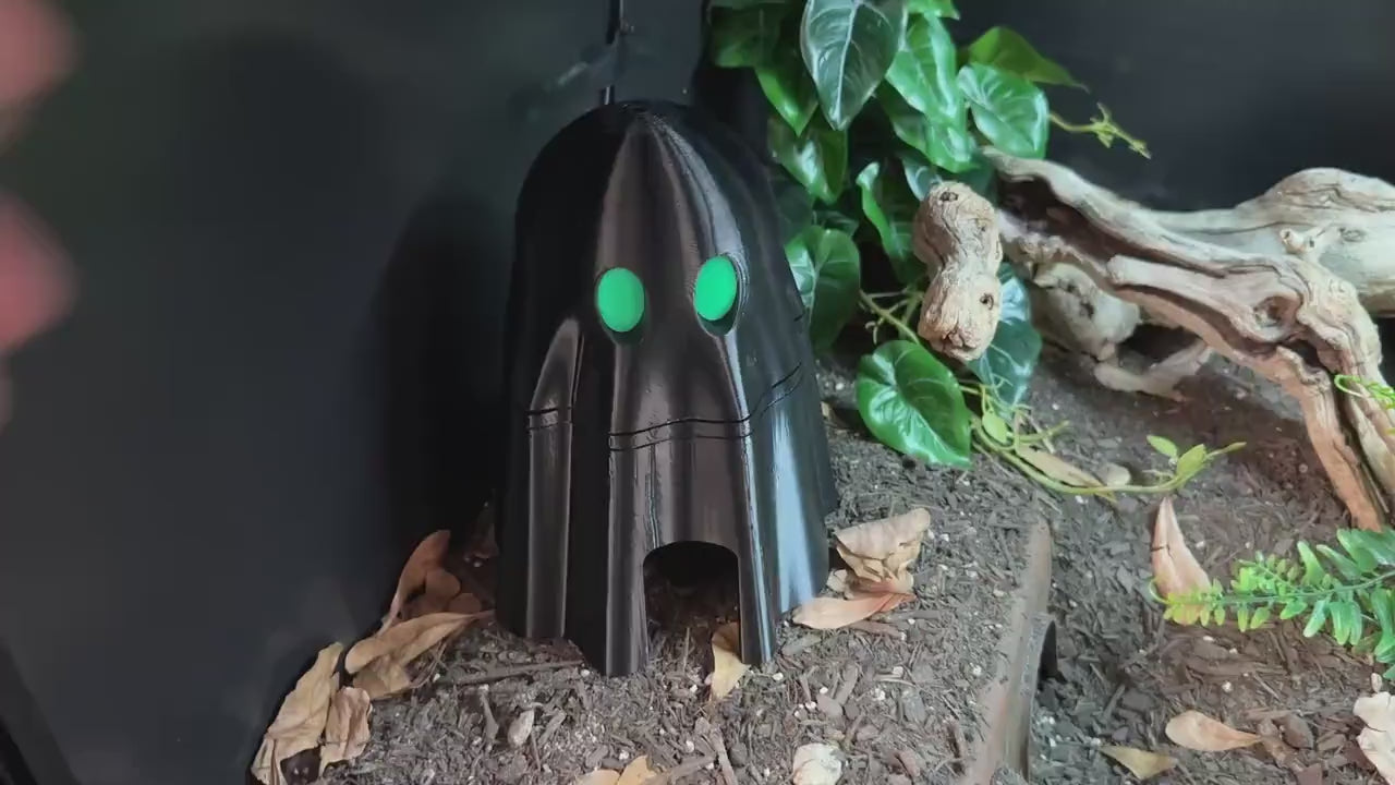 Ghost Humid Hide for Reptiles – Halloween Terrarium Decor with Shedding Support